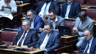 «Σπαρτιάτες»: Βολές κατά Στίγκα από τους τρεις διαγραφέντες βουλευτές