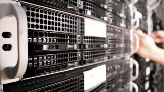 Η IP «καρφώνει»: Φυλακή και πρόστιμο για... συνδρομητές