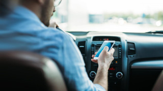 Αυτοκίνητο και χρήση Google Maps-Τι προβλέπει ο νόμος