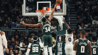 Με διπλό Γιάννη και Λίλαρντ στην κορυφή το Top 5 του ΝΒΑ