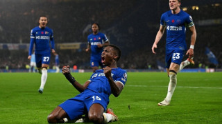 Ματσάρα στο «Στάμφορντ Μπριτζ» με οκτώ γκολ αλλά χωρίς νικητή