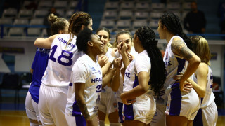 Με τη Λίνα Τραμουντάνη να είναι η «ψυχή» του τμήματος, τα κορίτσια με τα «μπλε» κλέβουν την παράσταση