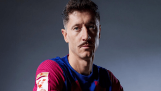 Άφησαν μουστάκι οι παίκτες της Μπαρτσελόνα, για καλό σκοπό!