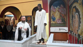 Ο Κοσόνου της ΑΕΛ βαπτίσθηκε Χριστιανός και έγινε... Λαυρέντης