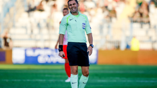 Το αίσχος της διαιτησίας, που λέγεται Κομίνης,  ξεπέρασε κάθε όριο θρασύτητας και γελοιότητας