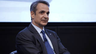 Μητσοτάκης-Σούνακ: Το διπλωματικό φάουλ, η … Μόνα Λίζα και οι βρετανικές εκλογές