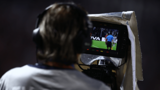 ΕΡΤ – NOVA – COSMOTE: Υποκρισία, ανυποληψία, ρατσισμός