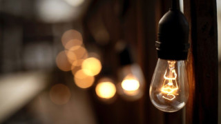 Γιατί είναι ακριβότερα τα τιμολόγια ρεύματος Απριλίου - Η «κρυφή» χρέωση