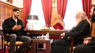 Ο Ενές Καντέρ συνάντησε τον Αρχιεπίσκοπο Ιερώνυμο