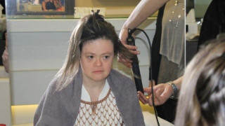 Kορίτσια με σύνδρομο Down θα γίνουν μοντέλα σε επίδειξη μόδας