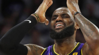 Οι «Λύκοι» το ντέρμπι, «φωνάζουν» οι Λέικερς-«Σαμπάνιες» στο Ντιτρόιτ