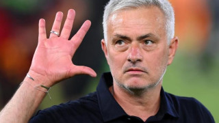 «Ο Μουρίνιο ένιωσε προδομένος στην Ρόμα-Το σκληρό σημείωμα που άφησε στους παίκτες»