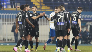 Τρία γκολ, δύο δοκάρια και δίκαιη νίκη κόντρα στον VAR και το αντιποδόσφαιρο