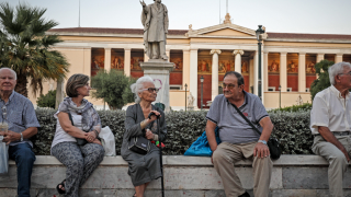 Τελικά, θα αυξηθεί το όριο συνταξιοδότησης; Όλη η αλήθεια