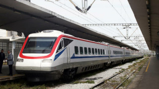 Κυρανάκης: «Το τρένο στο δρομολόγιο Θεσσαλονίκη-Λάρισα δεν μπήκε σε λάθος γραμμή»