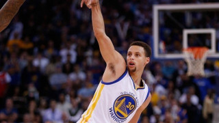 Στην κορυφή του TOP 10 το τρίποντο του Κάρι από το κέντρο! (video)