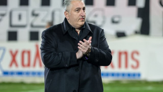 Μπούσης στους παίκτες: «Θέλω πολύ να νικήσετε την ΑΕΚ, είμαι περήφανος για εσάς»