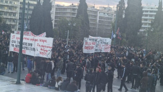 Βουλή: Σοβαρά επεισόδια με 9 τραυματίες