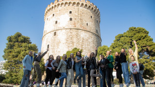 Γυναικείο χάντμπολ: Στον Λευκό Πύργο φωτογραφήθηκε η ομάδα του ΠΑΟΚ με το τρόπαιο!