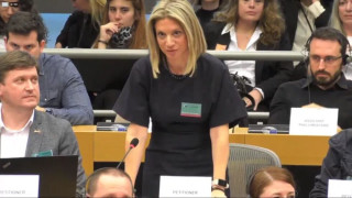 Κομισιόν: Ζητούνται απαντήσεις μετά την παρέμβαση Καρυστιανού