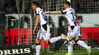 Χαραμάδα με λάμψη στη χθεσινή σκοτεινιά της Τούμπας!