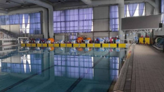 Θεσσαλονίκη: Τρίχρονος έπεσε από ύψος 2,5 μέτρων στο Ποσειδώνιο κολυμβητήριο