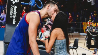 Μπαρτσελόνα: Ο Ουίλι Ερνανγκόμεθ και τα φιλιά με την εντυπωσιακή σύντροφο του