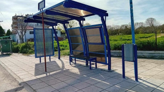 Δήμος Λαγκαδά: 14 νέα στέγαστρα τοποθετούνται σε στάσεις των λεωφορείων του ΟΑΣΘ