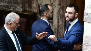 Βουλή: Η επιτροπή δεοντολογίας εισηγήθηκε άρση ασυλίας για Φλώρο και Βαλτογιάννη