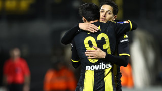 Άρης: Ο play maker και οι άμυνες των πλάγιων χαφ