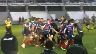 Απίστευτο  ξύλο  σε  φιλικό αγώνα ράγκμπι! (video)