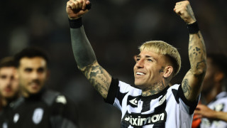 Αξίζει τον τίτλο 100%, γιατί απλά είναι ο καλύτερος