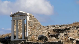 Ποιο ελληνικό νησί κινδυνεύει να σβήσει από τον χάρτη! (vid)