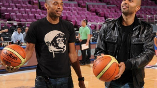 Ανρί και Πάρκερ κάνουν πλάκα  στο  παρκέ!  (video)