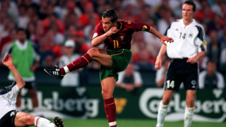 Πότε έχουν σκοράρει ξανά σε Euro πατέρας και γιος