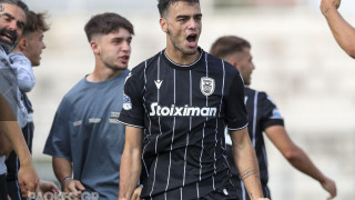 Θέος: «Ο Κωττάς μπορεί να κάνει καριέρα ως αμυντικό χαφ»