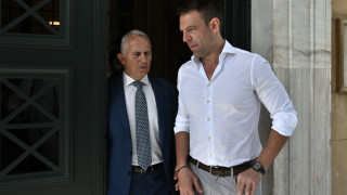 ΣΥΡΙΖΑ - Αποστολάκης για τα «μαύρα» λεφτά: «Ξέρετε κάποιο κόμμα που δεν έχει;»