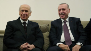 Αδιανόητη πρόκληση Μπαχτσελί: «Στα σύνορα της Τουρκίας Θεσσαλονίκη και Δυτική Θράκη!»