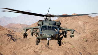 Black Hawk: Με πανίσχυρους κινητήρες εξοπλίζονται τα ελληνικά ελικόπτερα