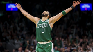 Μπόστον Σέλτικς: Ο﻿ Τέιτουμ υπέγραψε 5ετές συμβόλαιο