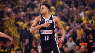 ΜακΝις: Υπογράφει στη γαλλική Σολέ