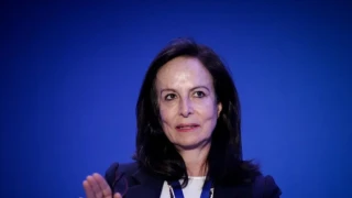 Εκλογές ΠΑΣΟΚ-Διαμαντοπούλου: Σκέψεις να κατέβει για την προεδρία