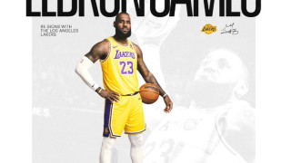 NBA: Υπέγραψε και συνεχίζει στους Λέικερς ο ΛεΜπρόν Τζέιμς