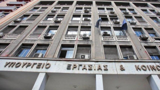 Υπ. Εργασίας: Διευκρινίσεις για τις εισφορές ελεύθερων επαγγελματιών