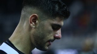 ΠΑΟΚ: Με δάκρυα αποχώρησαν Κουλιεράκης και Μπάμπα - Χειροκρότησε η Τούμπα