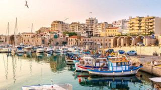 Ηράκλειο: Χειροπέδες σε αντιδήμαρχο μετά από μήνυση για κοπή δέντρου