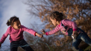 Θεσσαλονίκη: Νέα κέντρα φιλοξενίας προσφύγων σε Θέρμη και Νέα Ευκαρπία