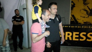 Πόλος έλξης ο Μπερμπάτοφ για τους φίλους της ΑΕΚ (pics)
