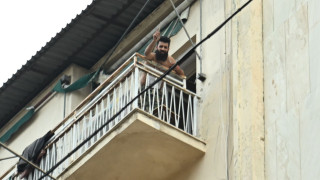 Αχαρνών: Άντρας απειλεί να ανατιναχθεί με μπουκάλα υγραερίου!