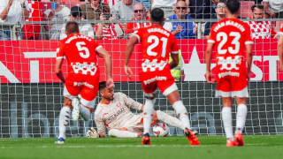 ΑΠΙΣΤΕΥΤΟ: Απέκρουσε τρία πέναλτι στο ίδιο ματς!